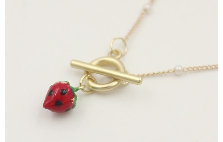 Colgante de cadena de eslabón plana oro mate con m