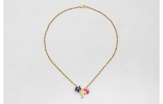 Collar cadena miyuki mostaza con pez esmaltado fuc