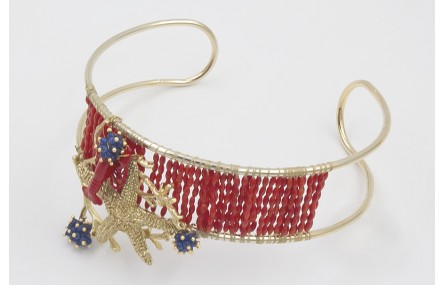 Choker doble aro dorado cosidos coralitos rojos co