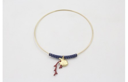Pulsera rigida dorada brillo con nudo macramé azul