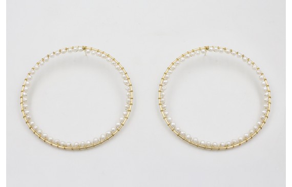 Pendientes maxi aro dorado con perlas naturles cos