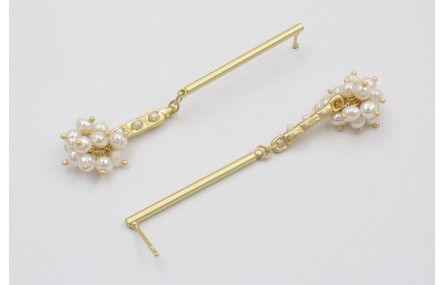 Pendientes listón dorado mate con entrepieza y bur