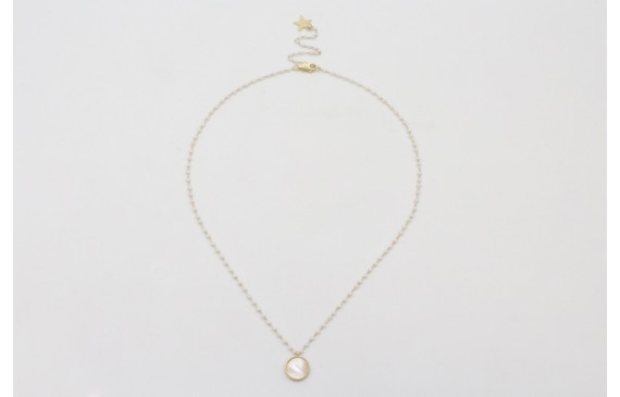 Collar cadena perlas con colgante disco doarado ma