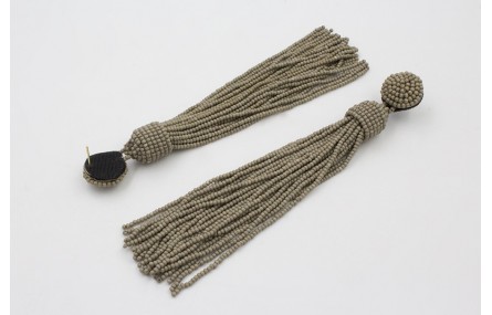 Pendientes perno media bola y fleco abalorio color