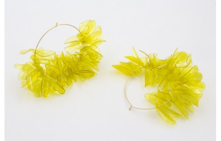 Pendientes aro grande dorado mate con lentejuelas 