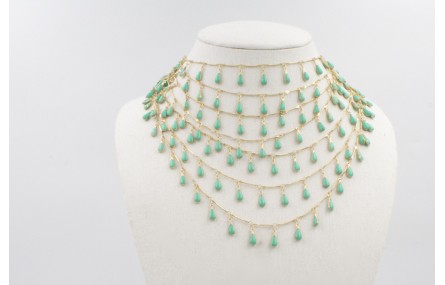 Collar varias tiras de cadena dorada mate y lagrim