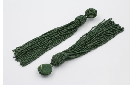 Pendientes perno media bola y fleco abalorio color