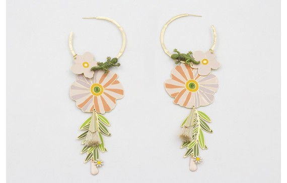 Pendientes aro labrado dorado mate con lagarto ver