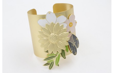 Brazalete con piezas esmaltadas, flor grande plana