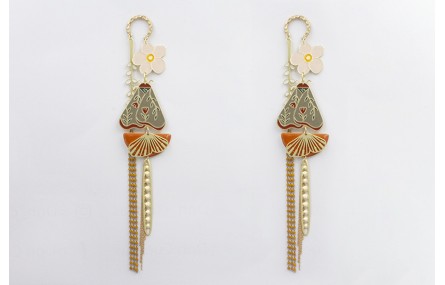 Pendientes perno herradura con flores esmaltadas r