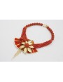 Collar con bolas y flecos de abalorio color coral 