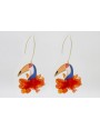 Pendientes V oro mate con tucan esmaltado en blanc