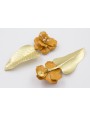  Pendientes hoja dorada mate con flores sobrepuest
