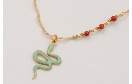 Collar cadena zig-zag dorada mate con colgante ser