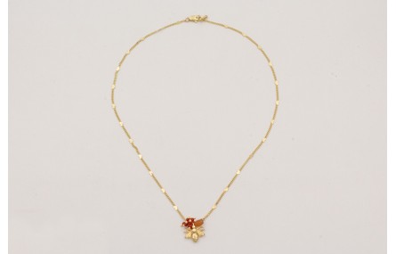 Collar cadena eslabón y corazones intercalados con