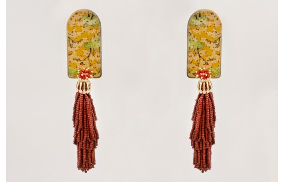 Pendientes pieza semi ovalo estampado amarillo, ve