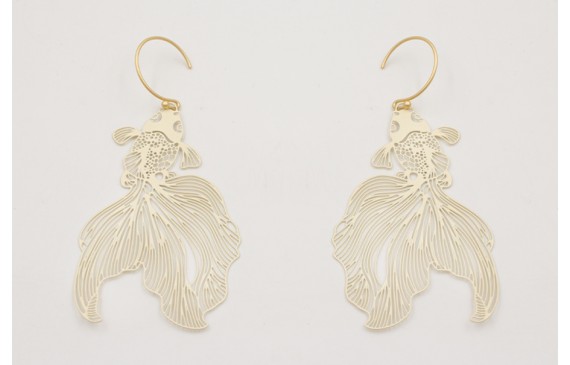 Pendientes  perno semi circular con peces tropical