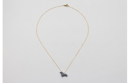 Solitario cadena eslabón pequeño dorado con perro 