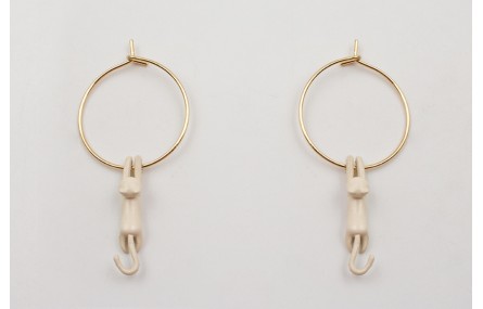 Pendientes aro dorado con GATO pintado a mano negr