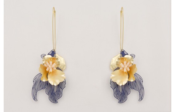 Pendiente eslabon grande,concha dorada,pez tropica