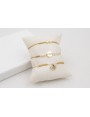 Pulsera nudo macrame dorado y nudo macrame beige c