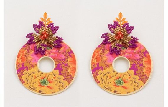 Pendientes perno hojas esmaltadas nectarina con ca