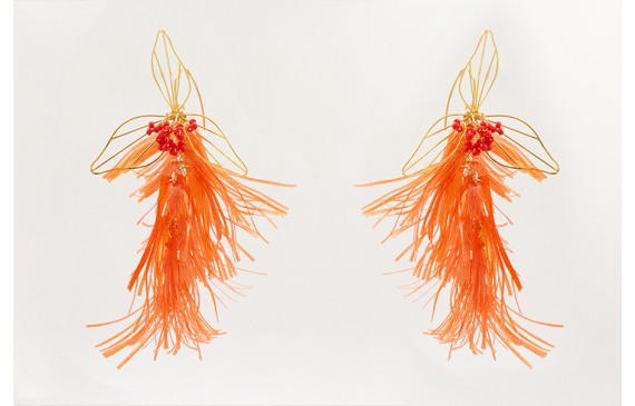 Pendientes perno gancho dorado con flecos lentejue