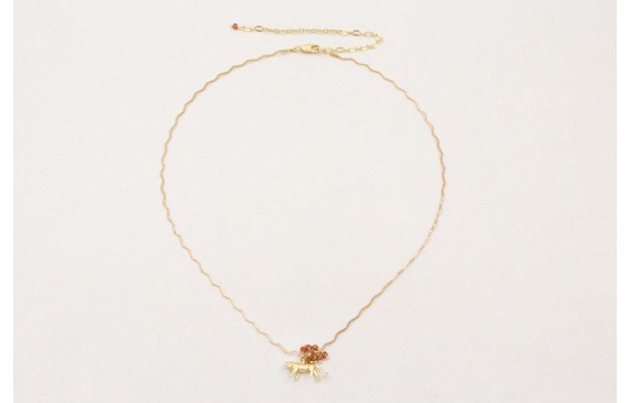 Solitario con cadena zig-zag dorada mate con colga