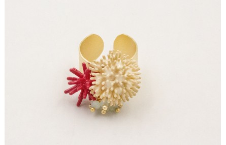 Anillo con estrella coral frambuesa, burruño bolit