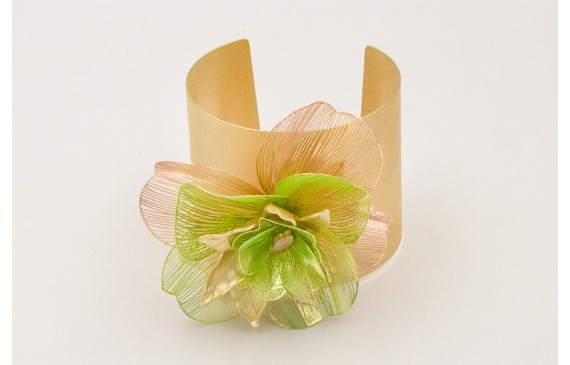 Brazalete con flores metalicas cobre y verde, flor
