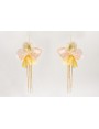 Pendientes perno listón dorado mate con flores gra