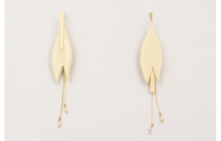 Pendientes irregulares lámina satinada,perno bolit