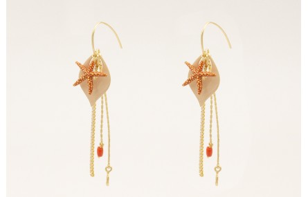 Pendientes gancho dorado mate con estrella esmalta