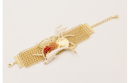 Brazale cadena malla con pez esmaltado beigemburru