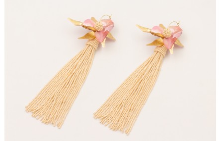 Pendientes aro mediano dorado mate con fleco y bol