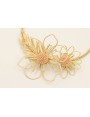 Collar rigido con rama dorada mate, flor de alambr