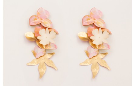 Pendientes cascada de flores de lentejuelas dorada