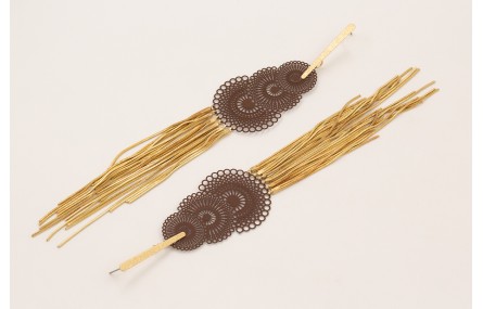 Pendientes perno lámina satinada con filigrana esm