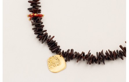 Collar chips coral marrones con burruño micro tubo