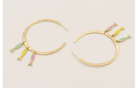 Pendientes aro labrado con peces de colores menta,