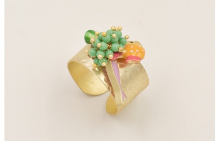 Anillo dorado mate con burruño bolitas verde opac