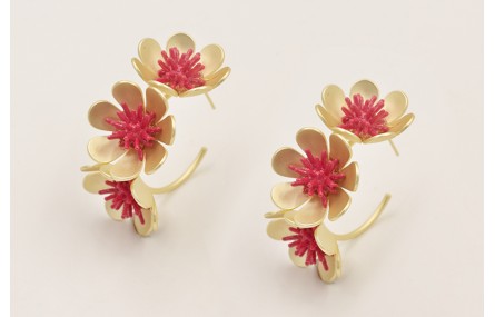 Pendientes aro 3 flores con estrellas coral esmalt