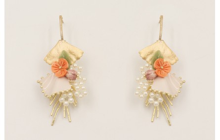 Pendientes semi ovalado con brillos, colgnte rama 