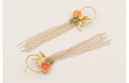 Pendientes aro rama dorada mate con fleco de caden