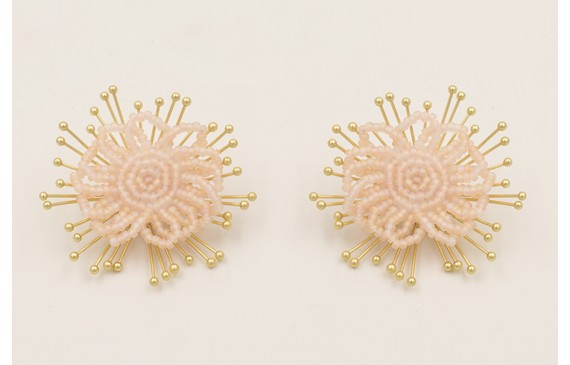 Pendientes sol destelleante dorado mate con flor a