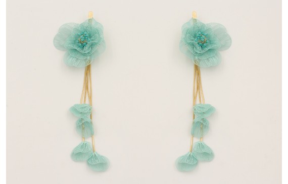 Pendientes lámina satinada con flores moldeables t
