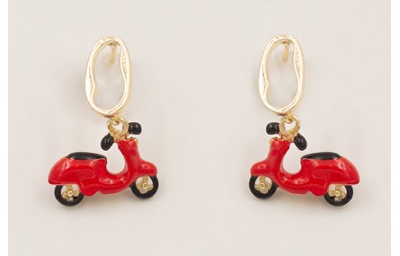 Pendientes perno ovalado hueco dorado con colgante