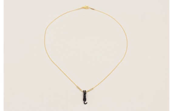 Solitario gato esmalte negro con microcubos dorado