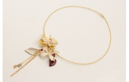 Collar rígido con flor dorada mate,burruños ovnis 