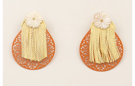 Pendientes florco dorado mate con flor nacar blanc